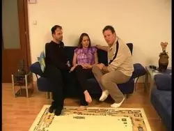 Ralliger Stecher nagelt geiler Hure die rasierte Muschi